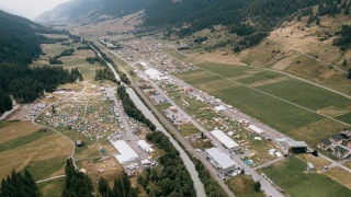 Effiziente Helferverwaltung für ein Grossevent der Pfadibewegung Schweiz Effiziente Helferverwaltung für ein Grossevent der...