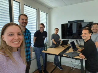 Mein Einstieg ins IT-Praktikum: Erfahrungen, die hängen bleiben Mein Einstieg ins IT-Praktikum: Erfahrungen, die h...